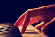 近期很多pos机刷卡不秒到，拉卡拉不受影响！